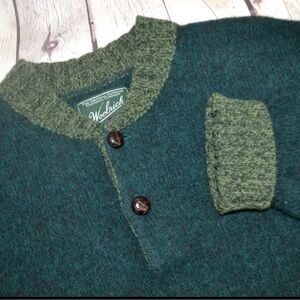 Vintage Woolrich Men's Forest Green Pure Wool Sweater